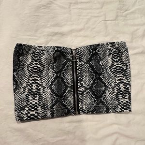 snakeskin print tube top w zipper